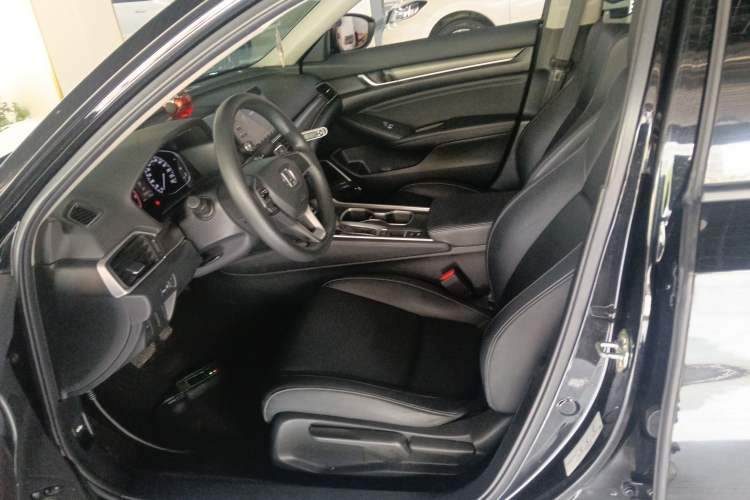 Used Honda Accord 2018 230TURBO Comfort Edition China VI Emission Standard Left Front Seat