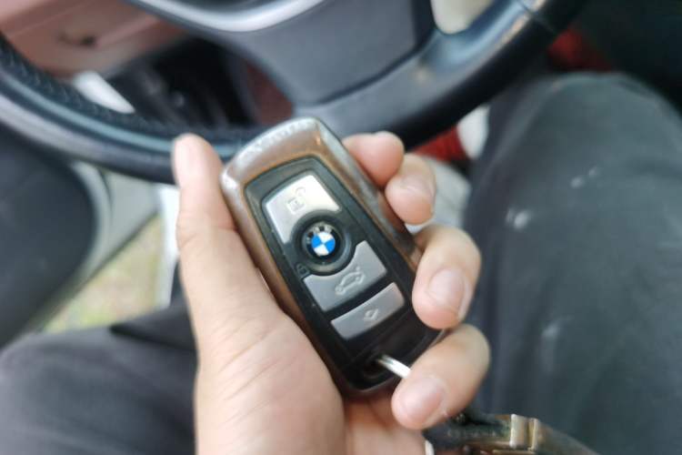 Used BMW 5 Series 2017 525Li Leading Model