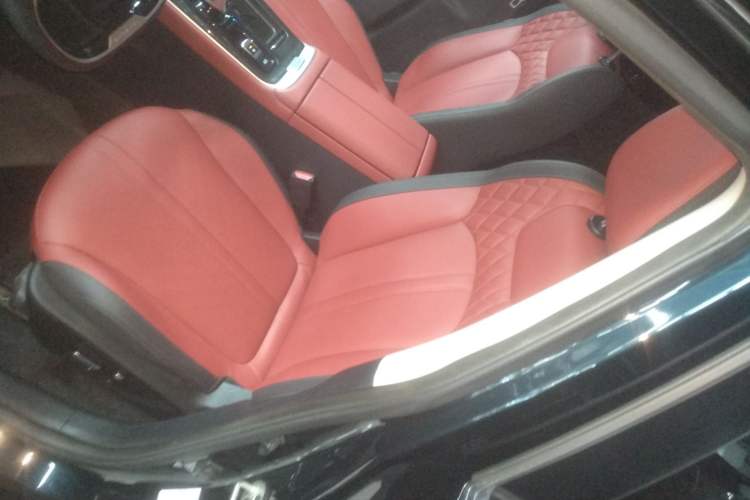 Used Dongfeng Aeolus Yixuan MAX 2021 1.5T Ultra-Stylish Trendsetter Edition