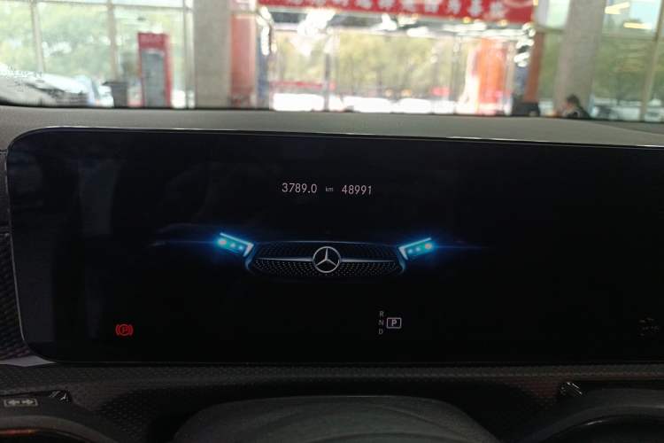 Used Mercedes-Benz A-Class 2021 A 200 L Sport Sedan Fashion Model