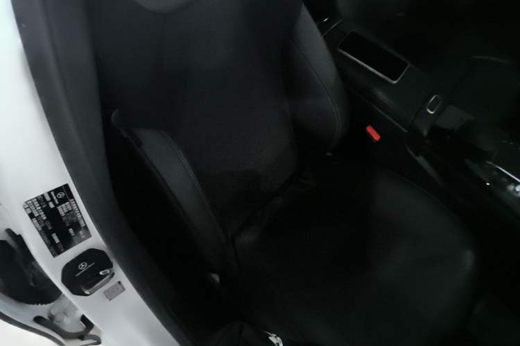 Used Mercedes-Benz A-Class 2020 Restyled A 200 L Sport Sedan Fashion Version
