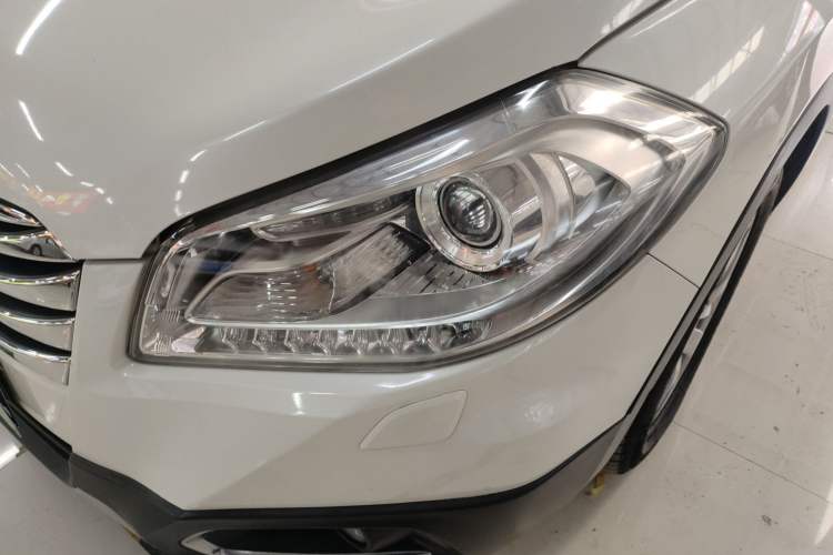 Used Suzuki S-Cross 2014 1.6L Manual Two-Wheel Drive Elite Model