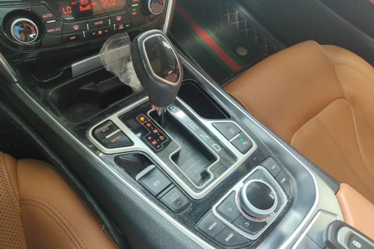 Used Geely Auto Emgrand GT 2015 1.8T Flagship Model