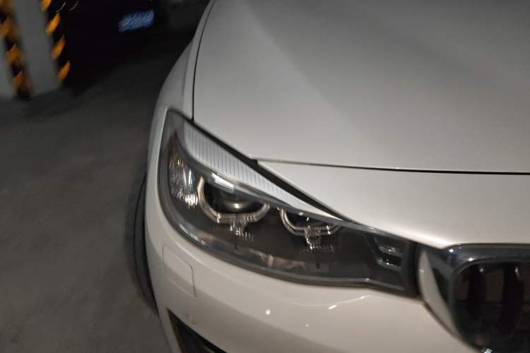 Used BMW 3 Series GT 2016 320i Design Package Edition Exterior 6