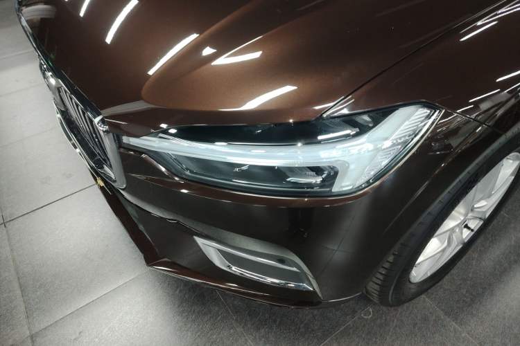 Used Volvo XC60 2021 T5 4x4 Smart Luxury Edition