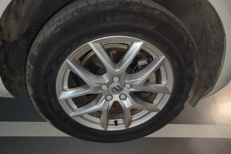 Used Volvo XC60 2019 T5 4x4 Smart Edition China VI Standard
