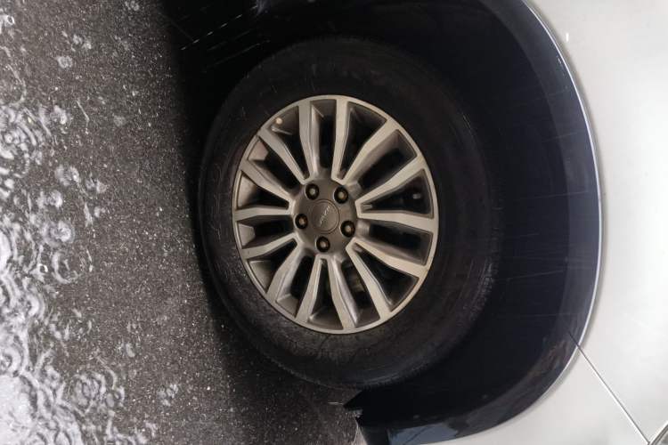 Used Haval H6 2015 Sport Edition 1.5T Automatic Two-Wheel Drive Luxury Model
