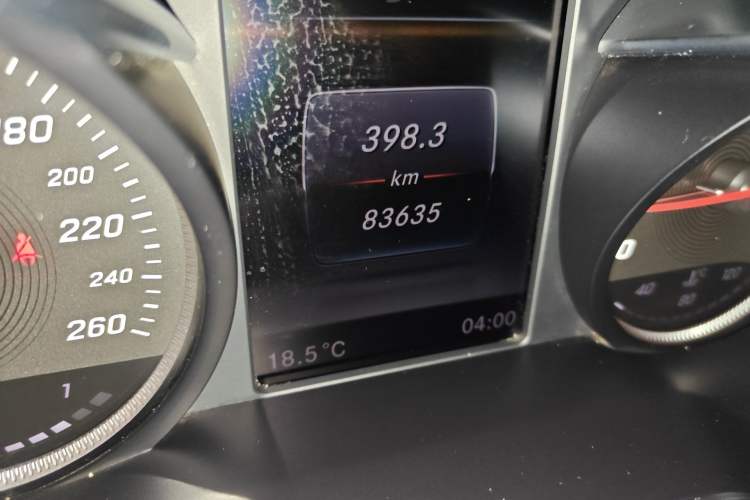 Used Mercedes-Benz GLC 2018 GLC 260 4MATIC Luxury Model