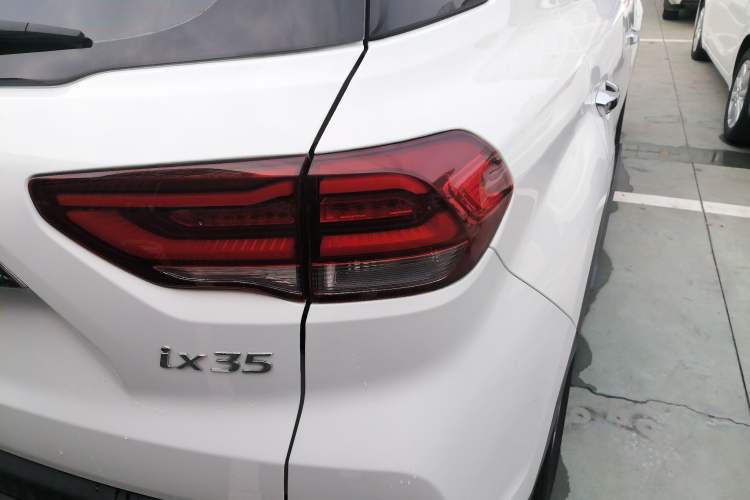 Used Hyundai ix35 2019 2.0L Automatic 2WD Zhiyong·Changxiang Edition China VI Standard
