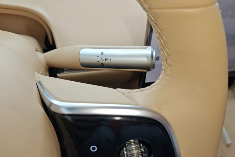 Used Hima Luxeed R7 2026 Model Range-Extending Max
