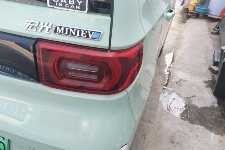 Used Wuling Hongguang MINIEV 2022 Macaron Fashion Edition Lithium-Nickel-Cobalt-Alpha-oxide