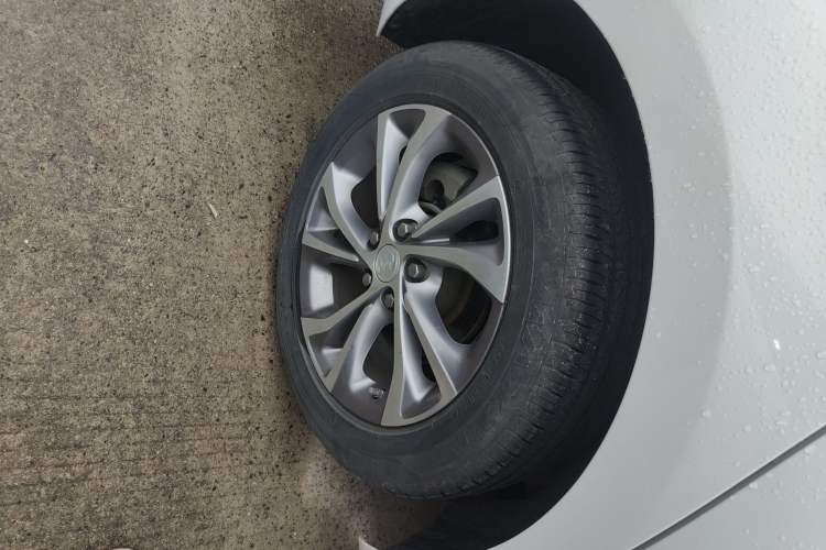 Used Buick Verano 2023 Pro Enjoyment Edition Exterior 5