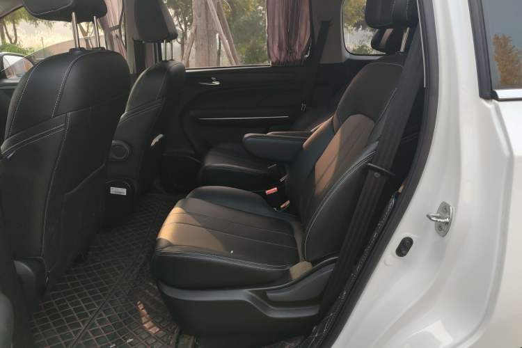 Used GAC Trumpchi M6 2021 270T DCT Luxury Edition (7-seater)
