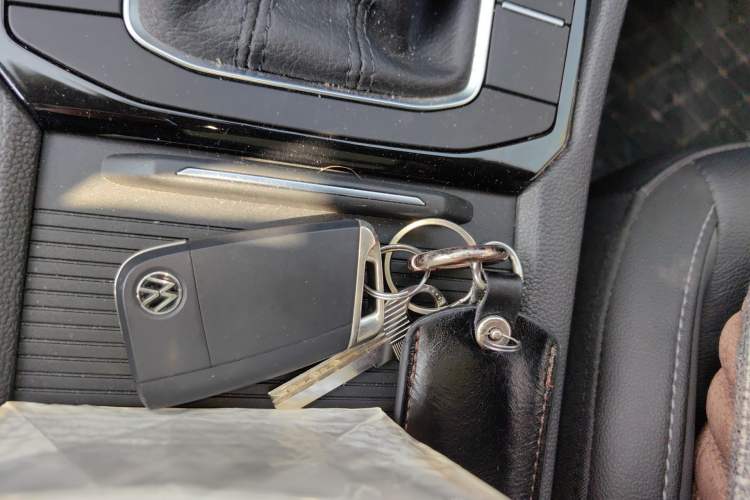 Used Volkswagen Sagitar 2021 280TSI DSG Excellence Edition Vehicle Key