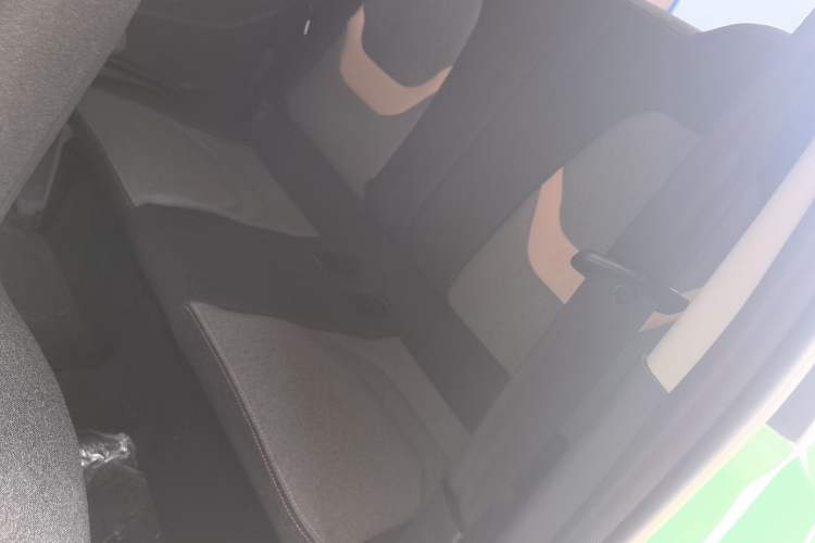 Used Chery QQ QQ Ice Cream 2022 170km Sundae Phosphate Lithium-Ion
