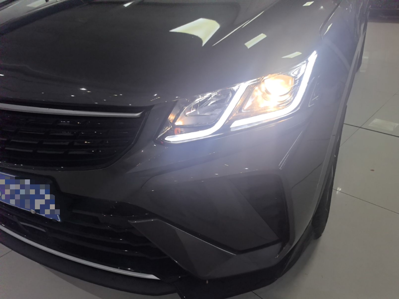 Geely Auto Coolray 2025 1.5L CVT Super Edition — снимка 8