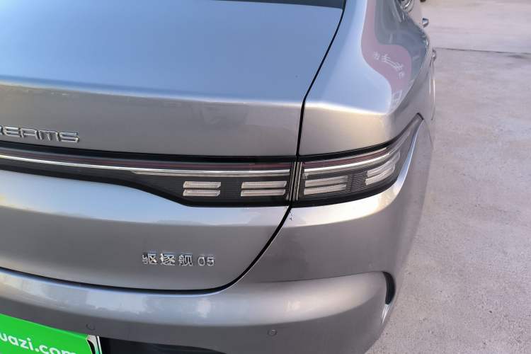 Used BYD Destroyer 05 2024 Honor Edition DM-i 120KM Luxury Model Right Rear Taillight