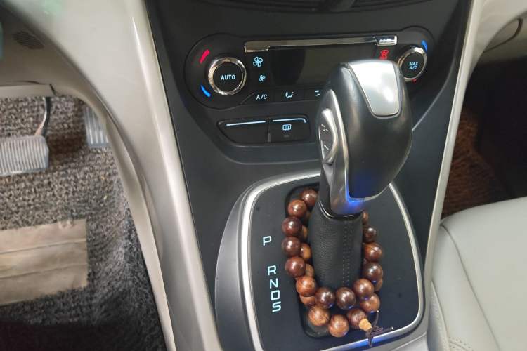 Used Ford Kuga 2013 1.6L GTDi 4x4 Elite Model
