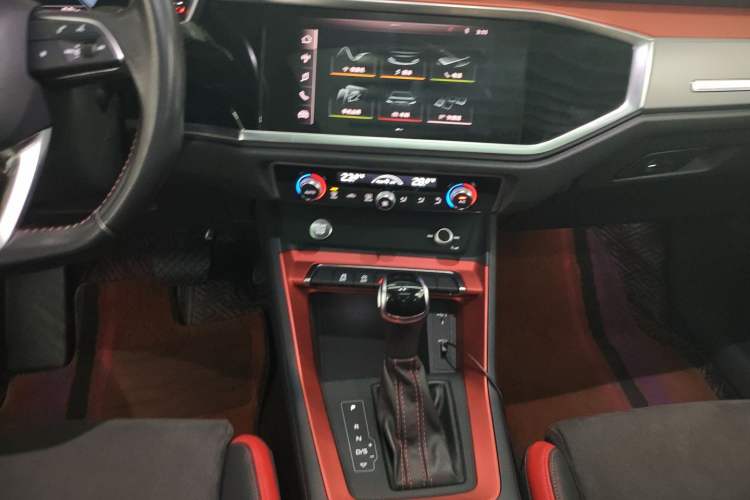 Used Audi Q3 2020 35 TFSI Fashion Dynamic Model
