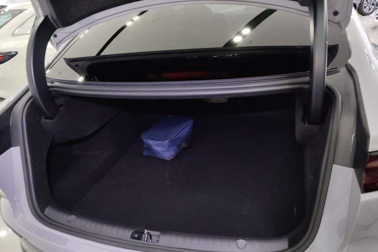 Used BYD Han 2025 DM-i Intelligent Driving Edition 125KM LiDAR Flagship Model
