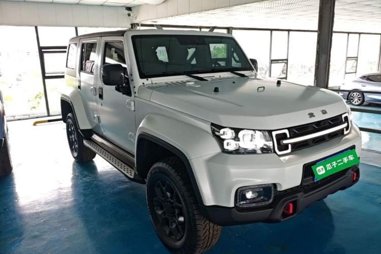 Used BAIC Off-Road BJ40 2024 2.0D Blade Hero Glory Edition
