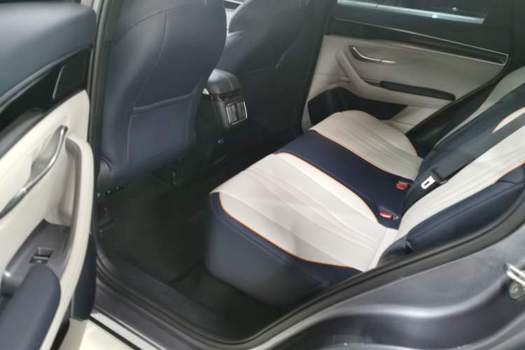 Used BYD Song PLUS New Energy 2023 Champion Edition DM-i 110KM Flagship Model
