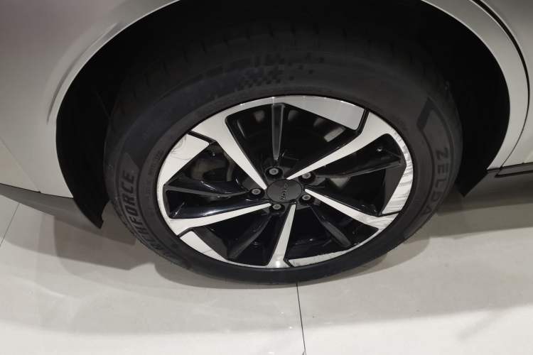 Used AION Y 2023 Younger Star Edition