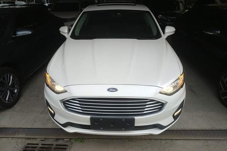 Used Ford Mondeo 2020 EcoBoost 200 Stylish Model Front