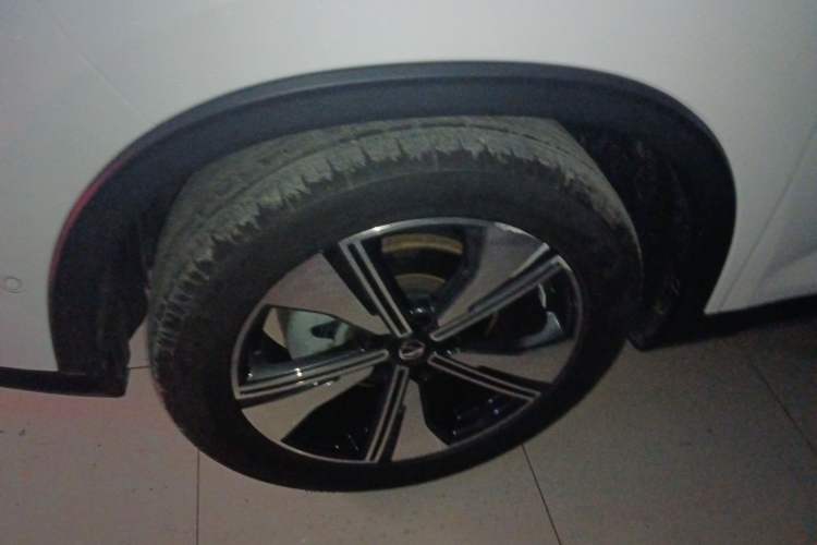 Used Changan X7 PLUS 2024 1.5T Automatic Luxury 7-Seater