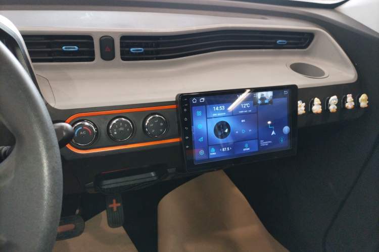 Used Wuling Hongguang MINIEV 2020 Zizai Version Lithium-NMC Audio And AC Panel