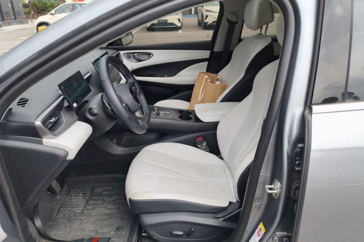 Used BYD Seal 05 DM-i 2025 DM-i Intelligent Drive 120KM Flagship Model Left Front Seat