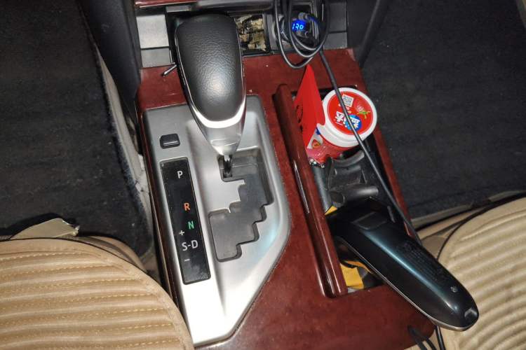 Used Toyota Camry 2013 2.0G Comfort Edition Gear Lever