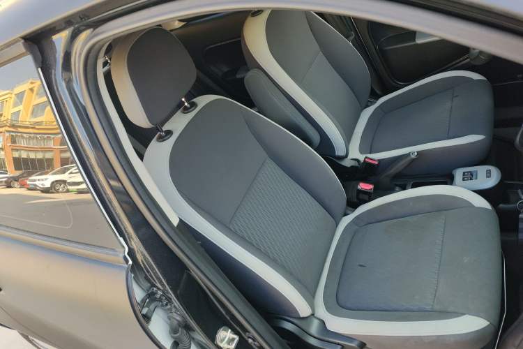 Used ORA Black Cat 2021 301 km Basic Version