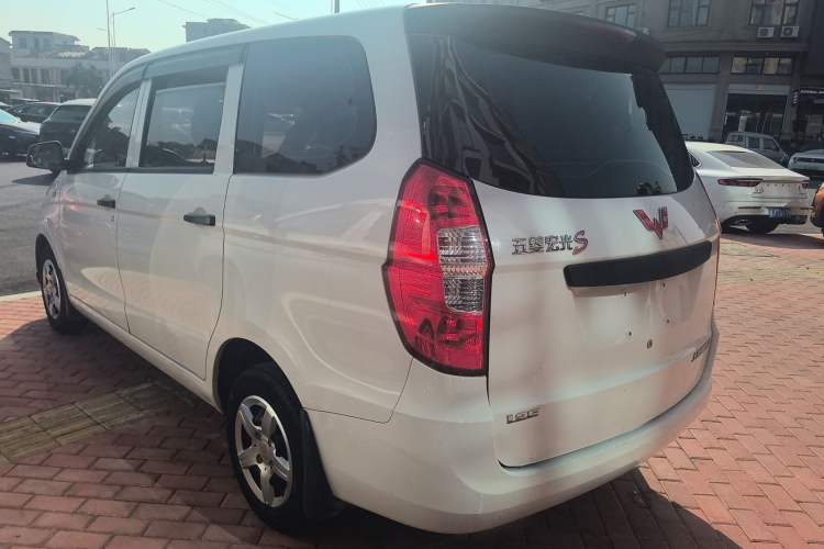 Used Wuling Hongguang 2020 1.2L S Base Model China VI LSI
