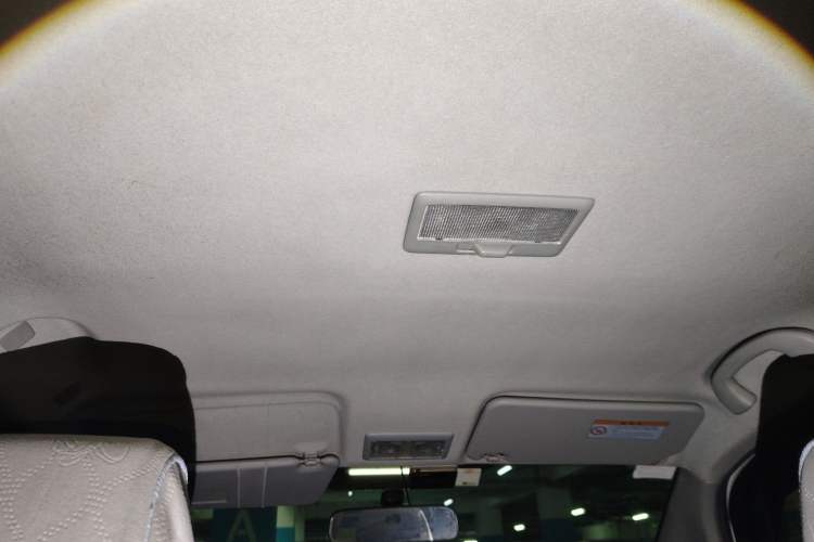 Used Suzuki SX4 2011 Revised 1.6L Automatic Dynamic Version
