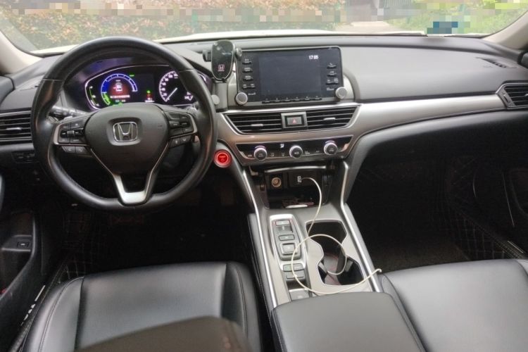 Used Honda Accord 2018 Rui Hybrid 2.0L Rui Ling Edition China VI Center Console