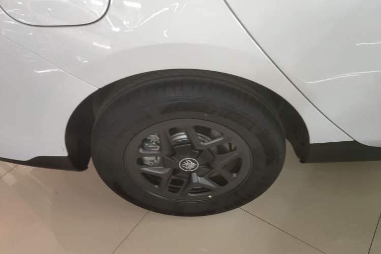 Used BYD Qin PLUS 2025 DM-i Smart Drive 55KM Leading Model