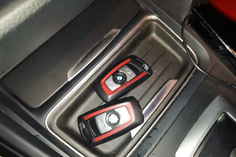 Used BMW 3 Series 2013 316i Sport Design Package Vehicle Key