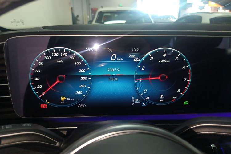 Used Mercedes-Benz GLE 2023 GLE 350 4MATIC Stylish Model Instrument Cluster