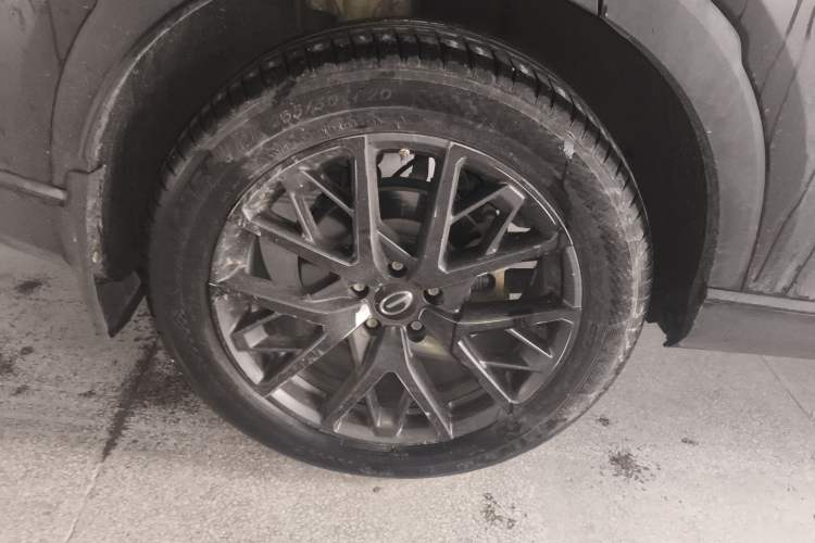 Used GAC Trumpchi GS8 2022 Linghang Series 2.0 TGDI Two-Wheel-Drive Luxury Smart Connectivity Version (7 Seats) Right Rear Wheel Hub