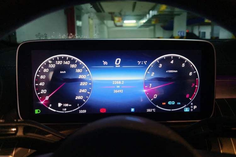 Used Mercedes-Benz C-Class 2022 Restyled C 260 L Sport Edition Instrument Cluster