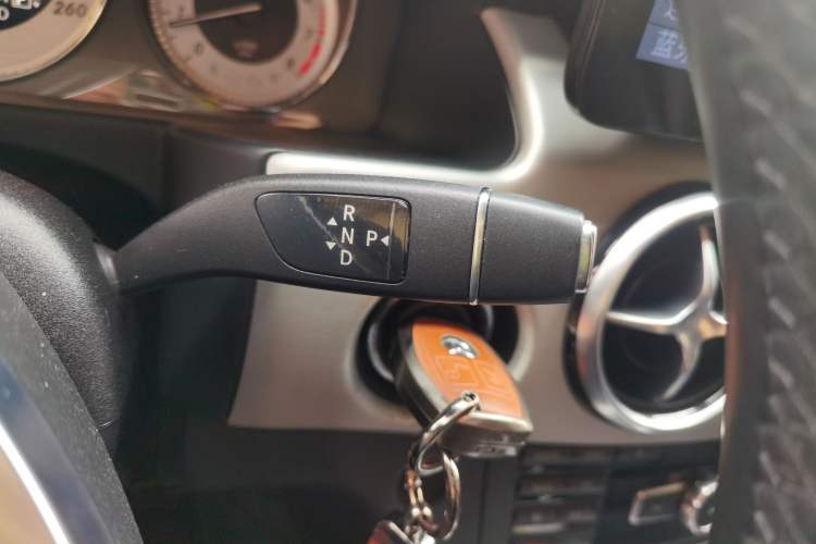 Used Mercedes-Benz GLK-Class 2015 GLK 260 4MATIC Dynamic Edition Ultimate Version