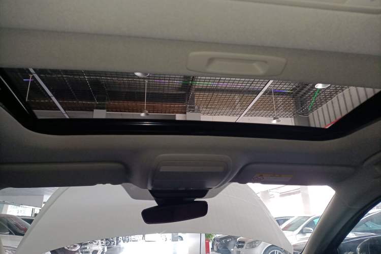 Used Mazda Mazda 3 Axela 2025 Model, 2.0L Automatic, Quality Glamour Edition
