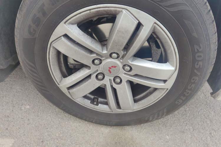 Used Wuling Hongguang PLUS 2019 1.5T Manual Luxury 7-Seater
