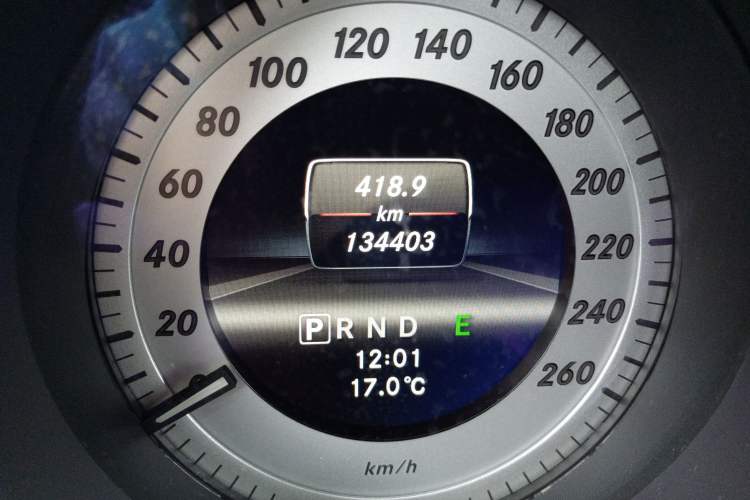 Used Mercedes-Benz C-Class 2011 C 200 Fashion Travel Edition Odometer Close Up