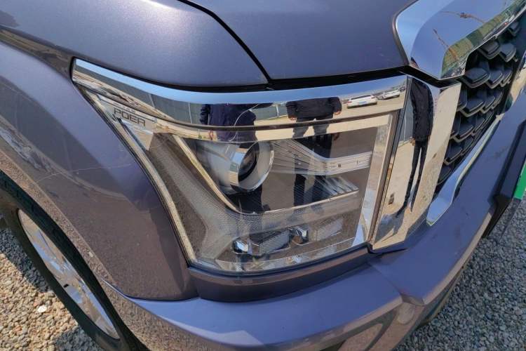 Used Great Wall King Kong Poer 2022 2.0T Manual Diesel 4x4 Elite Long-Box Version GW4D20M Right Front Headlight