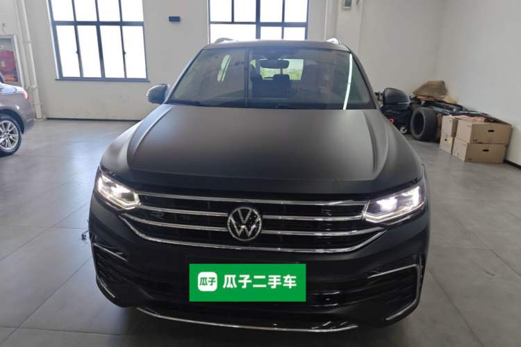 Used Volkswagen Tiguan L 2023 Restyled 330TSI Automatic Two-Wheel Drive R-Line Enhanced Comfort Version
