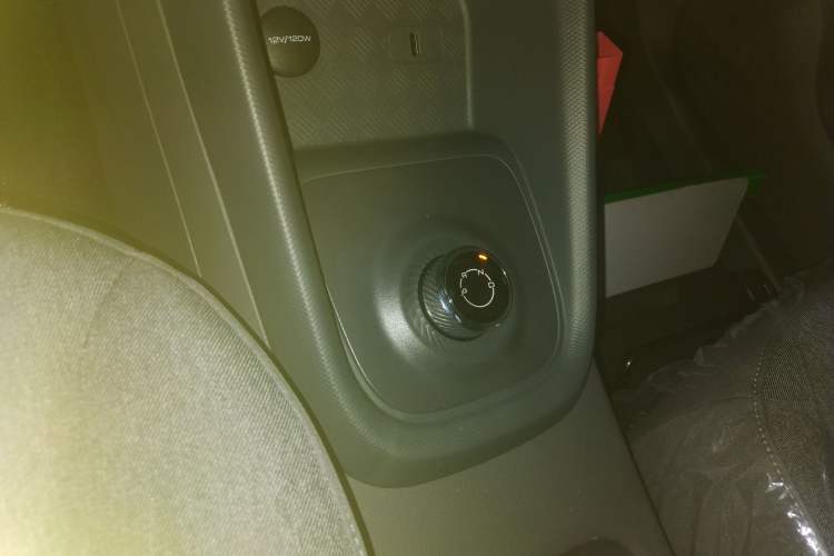 Used Wuling Hongguang New Energy 2024 All-Electric Model 300KM Standard Version