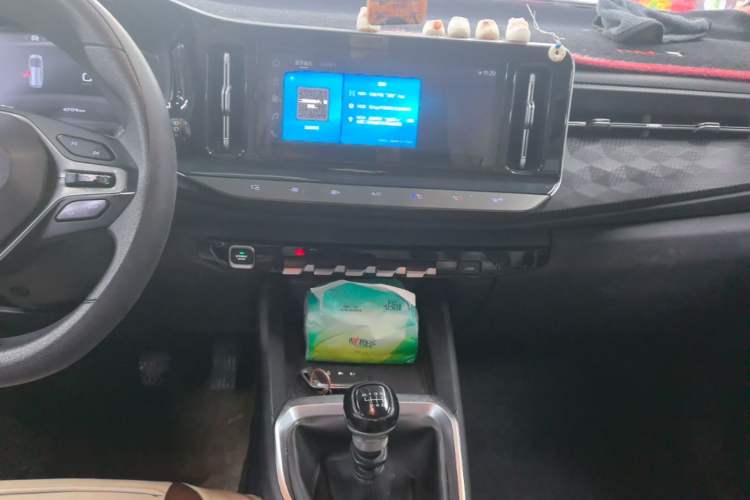 Used Baojun RM-5 2019 1.5L Manual Elite Edition with 24-hour Online Service 5 Seats
