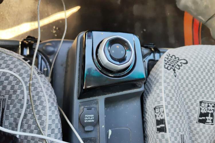 Used Farizon Xingxiang V 2024 Star Enjoy V6E Feature Edition Zhixin 46.08 kWh
